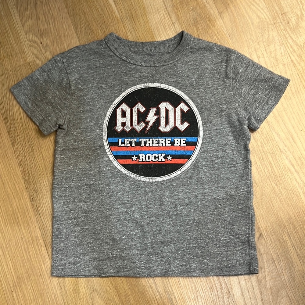 Chaser boys tee size 4